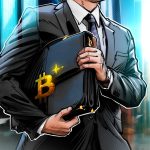 Bitcoin makes up one-third of investor crypto portfolios in 2025