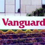 As more TradFi giants flock to crypto, Vanguard stands apart