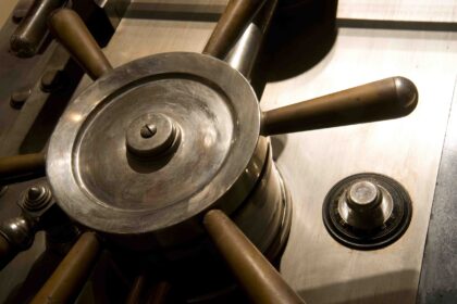 Safe Establishes New Development Firm to Attract Institutions and Tackle Crypto’s ‘Cyber Warfare’ Era