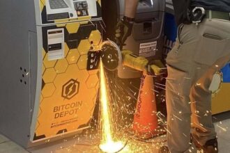 Texas Sheriffs Crack Bitcoin ATM With Power Tools to Retrieve $32,000