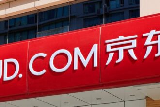 China’s JD Eyes Global Stablecoin Licenses to Slash Payment Costs