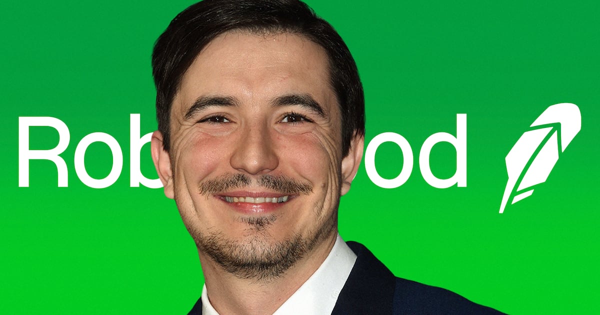 Robinhood’s shares surge 3% as it completes Bitstamp deal