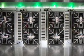 Bitcoin Miner IREN Hits 50 EH/s Midyear Hashrate Target, Eyes AI Expansion