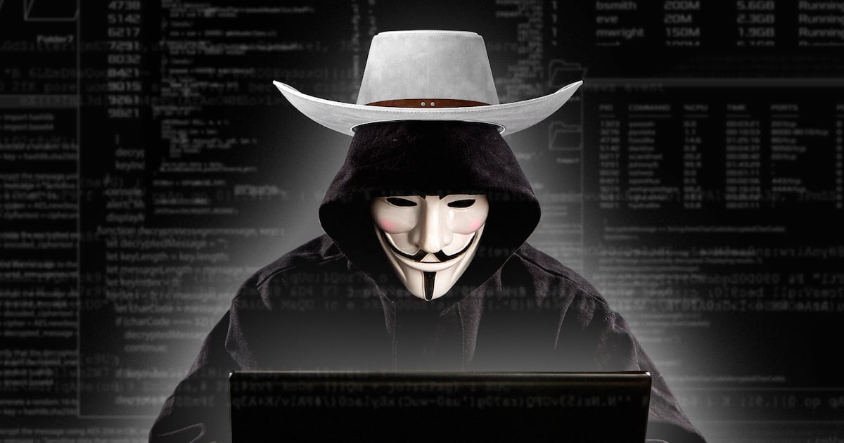 GMX exploiter returns stolen crypto after $42m hack