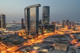 Abu Dhabi Ventures Into Bond Tokenization with HSBC and FAB as RWA Momentum Accelerates