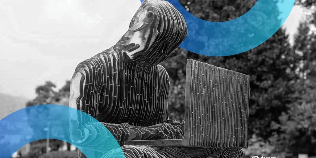 Bitcoin Creator Satoshi Nakamoto Statue Recovered from Lake Lugano After Vandalism